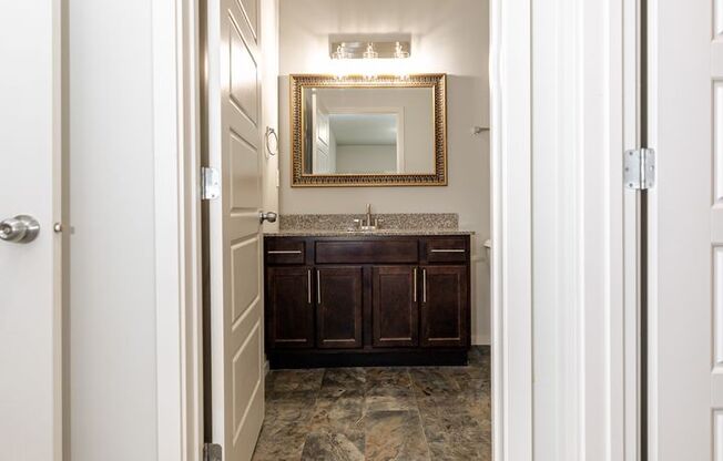 2 beds, 2 baths, 1,008 sqft, $1,730, Unit 232