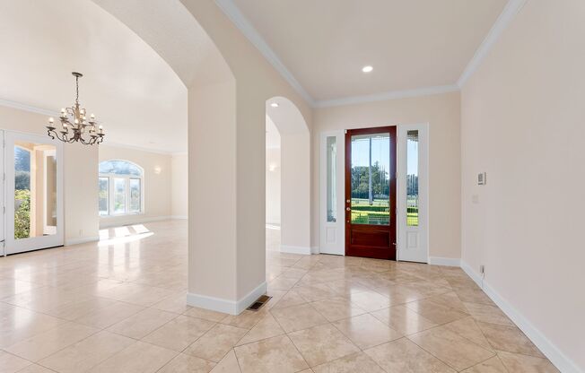 Monticello Road Home with Scenic Vineyard Views