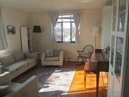2 beds, 1 bath, 950 sqft, $2,650, Unit 203