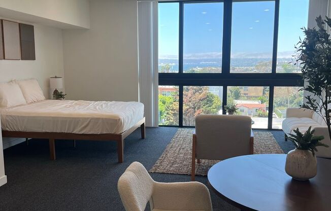 Studio, 1 bath, 583 sqft, $2,299, Unit Unit 12