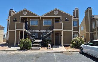 Avail 8/13/2026 1st floor Adorable 2 /1 Rent Ready