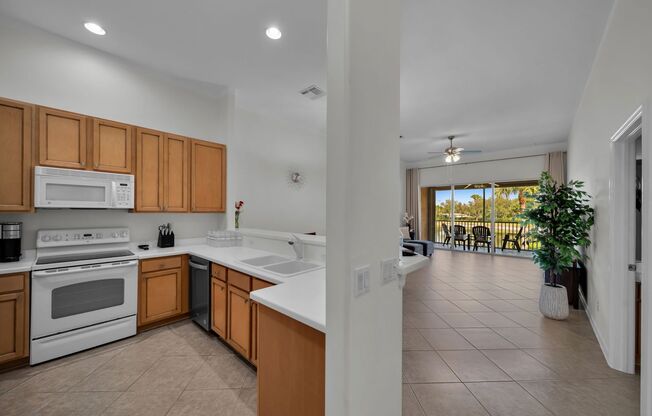 Serene Lakefront Living at Moody River Estates in NORTH FORT MYERS– Your Dream Home Awaits! 2BED/2BATH. FURNISHED