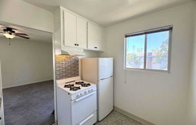 3934 3 AVE