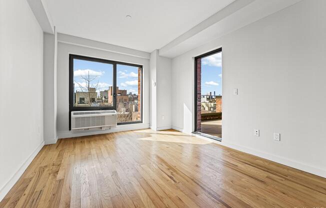 1 bed, 1 bath, 869 sqft, $5,600, Unit 5K