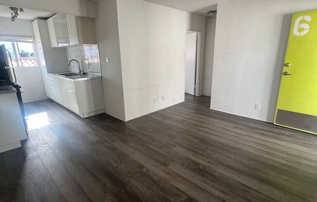 1 bed, 1 bath, 504 sqft, $1,995