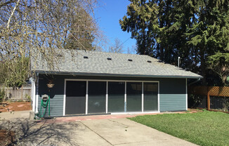 2 Bedroom House in Whiteaker Area