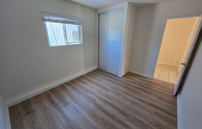 Clairemont  3br, 1 ba. Detached Home.