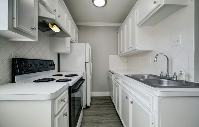3618 Garrott St Apartments
