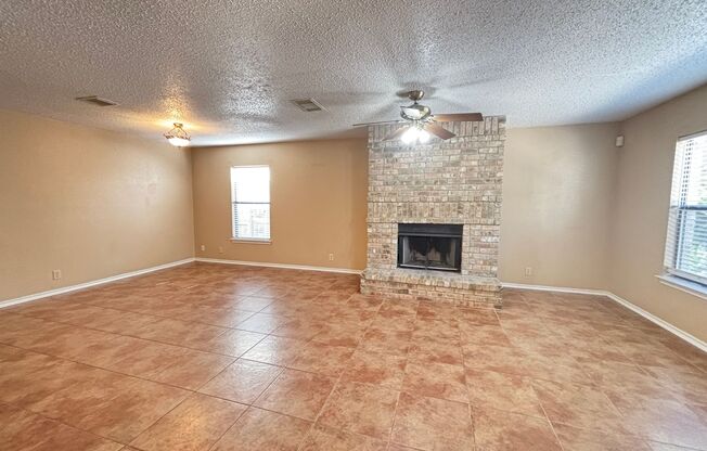 Single Family Home in Medical Center