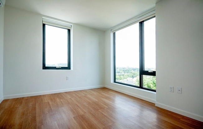 2 beds, 2 baths, 900 sqft, $3,875, Unit 301