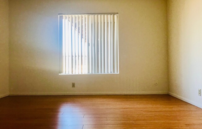 APT 420 GARFIELD