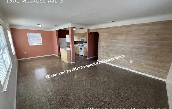 1901 MELROSE AVE S