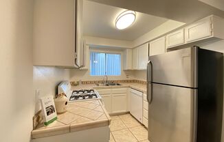 Farmdale Court Apartments