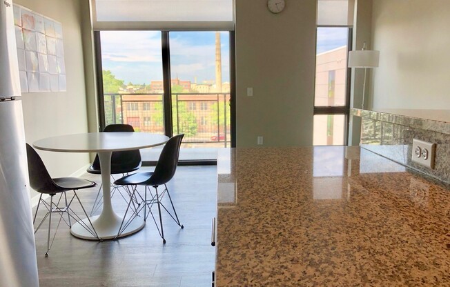 2 beds, 2 baths, 991 sqft, $2,125, Unit 505