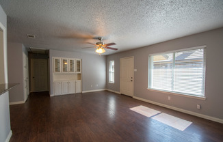 3 beds, 2 baths, $1,900