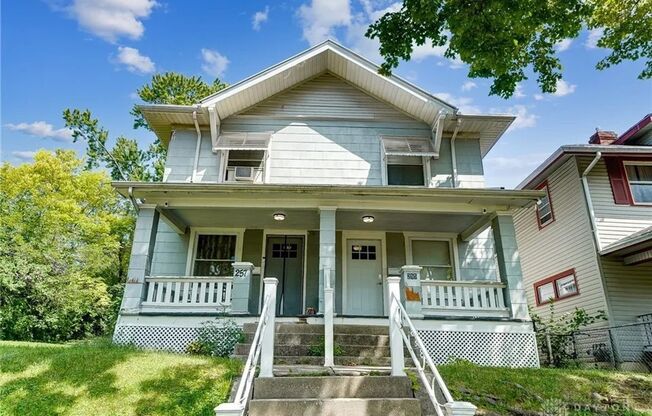 Beautiful Apartment Living