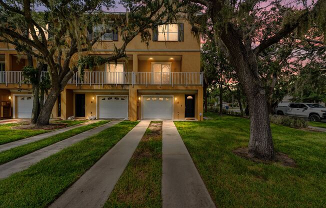 Spacious Townhome in South Tampa