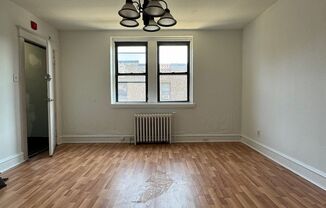 1 bed, 1 bath, $875, Unit D5