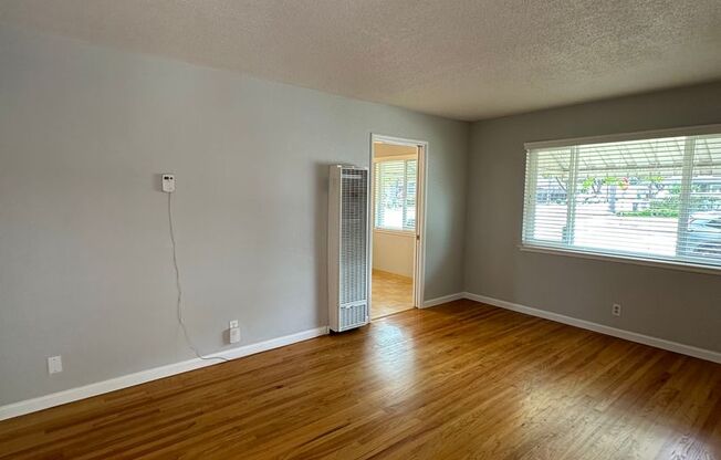 1 bed, 1 bath, 550 sqft, $2,300, Unit 4