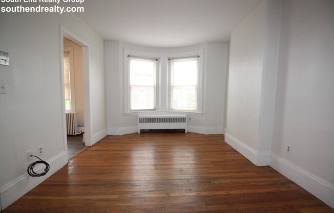 756 HUNTINGTON AVE