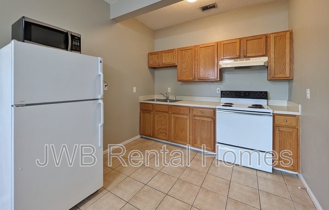 2737 VERNON TER