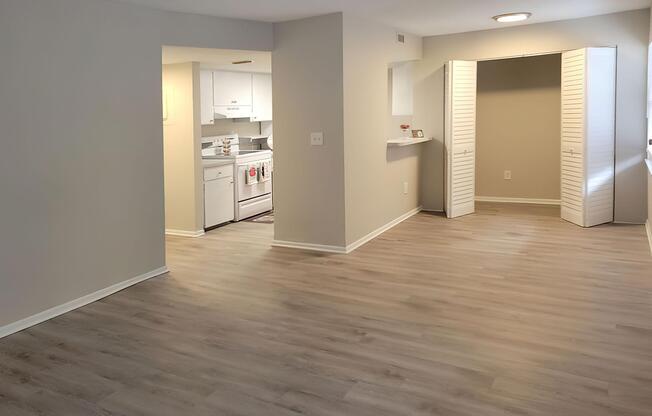 Home - Sawgrass Apartments - Pinellas Park, FL