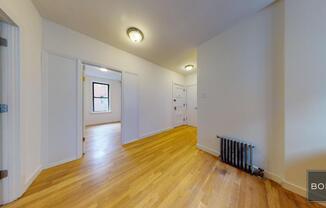 2 beds, 1 bath, $3,300, Unit 5H