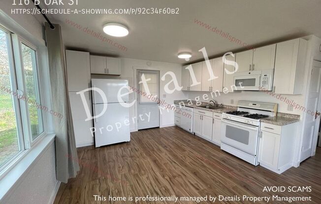 116 B OAK ST