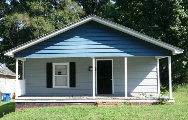 Your Own Home and Yard Centrally Located 3 Bedroom - $100 Off for First 3 Months!