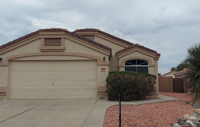 *REMODELING IS ALMOST DONE* AVAILABLE TO SEE