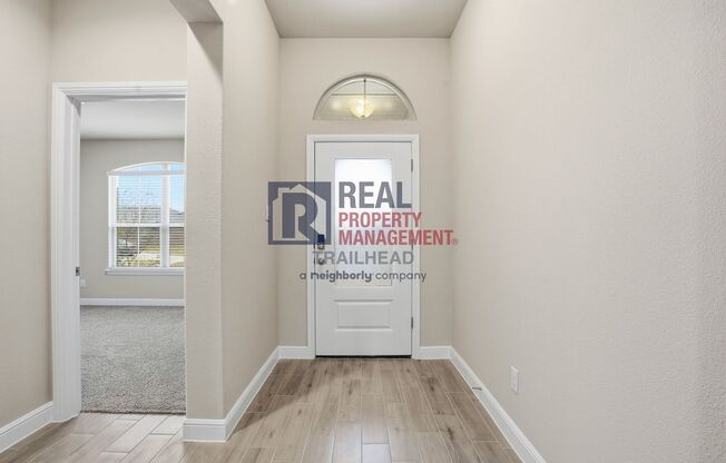 Well-Designed 4 Bedroom Single-Story