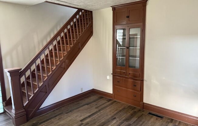 5bed 2bath Victorian Home