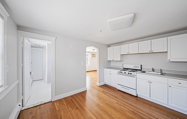 14 HARTWELL ST