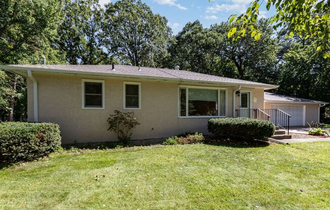 4 Bed | 2 bath House in Andover School District