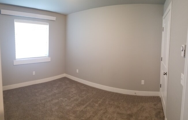 2 beds, 1 bath, 763 sqft, $995, Unit 3202