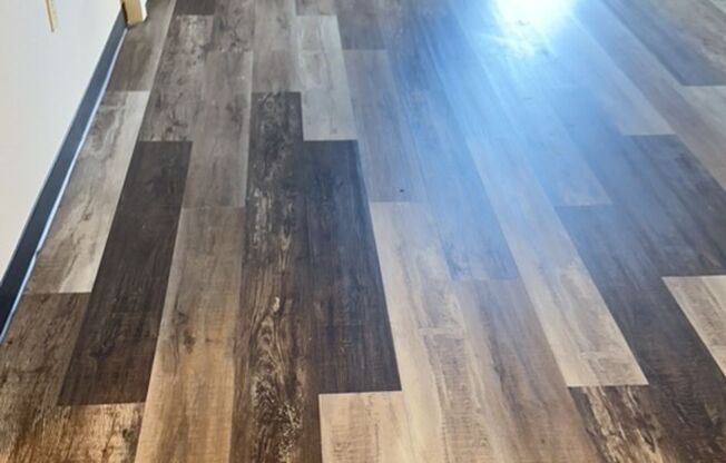 1 bed, 1 bath, 623 sqft, $497, Unit LV 104