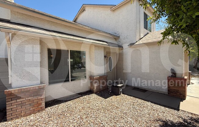 3249 N ASH CIR