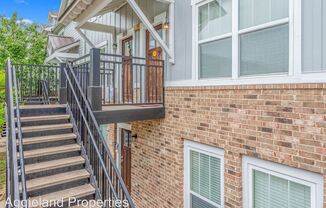1725 Harvey Mitchell Pkwy S #1626