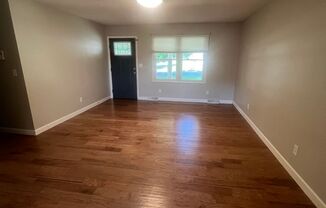 3 beds, 2 baths, $1,750