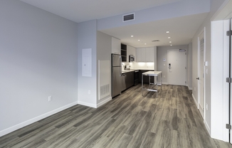 1 bed, 1 bath, 650 sqft, $3,715, Unit 413