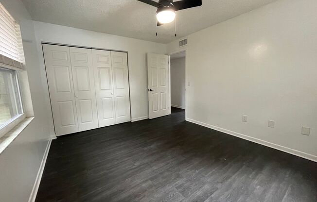 2 beds, 1 bath, 716 sqft, $1,150, Unit 145