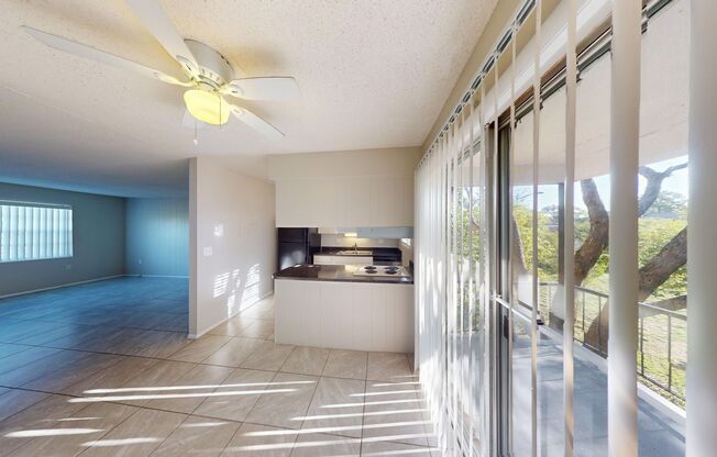 1BR / 1BA CONDO @ GROVE PARK CONDOMINIUMS - East-Orlando  **Water Included ** HALF OFF FIRST FULL MONTH**