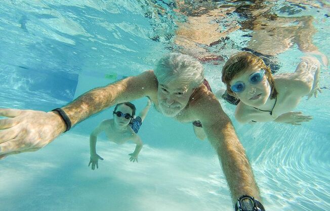 Sunningdale Beautiful 55+ Living in the Woodlands