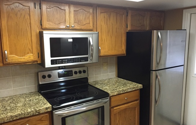 2 beds, 2 baths, $1,825