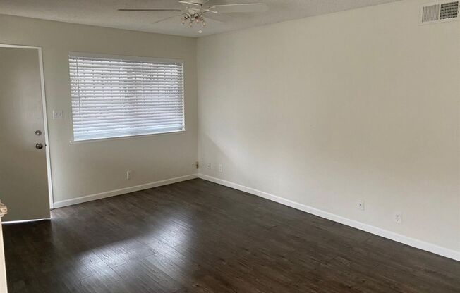 Lovely 2 Bedroom /  1 Bathroom for rent $2,195