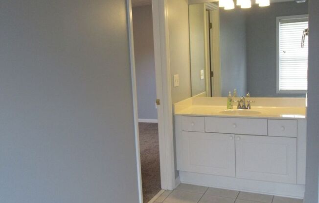 2 beds, 2.5 baths, $1,800