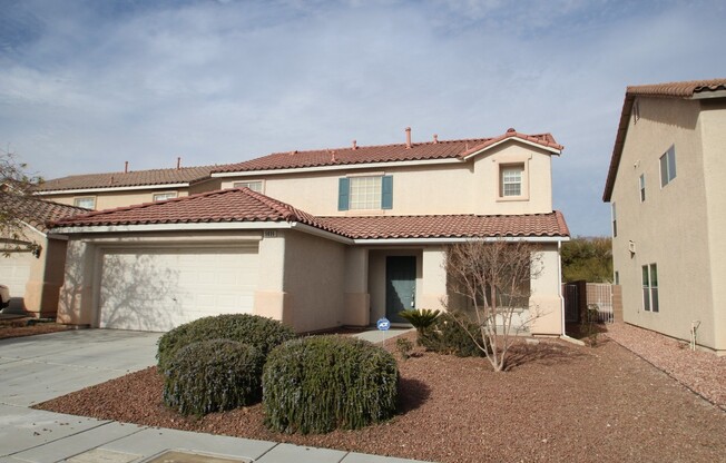 Spacious 3-Bedroom Home in Northwest Las Vegas with Open Floor Plan!