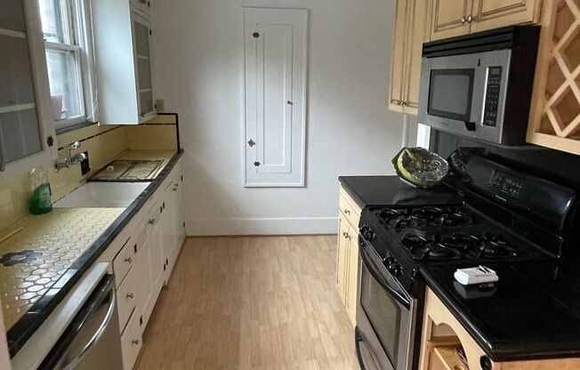 2442 SW 5th Avenue ~ Charming Vintage 4-Plex