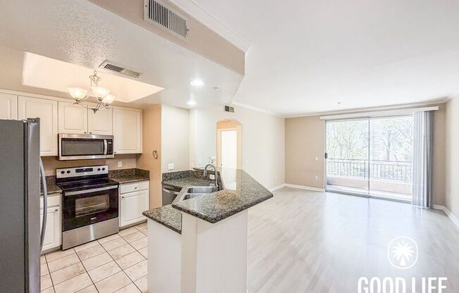 9253 Regents Road A111