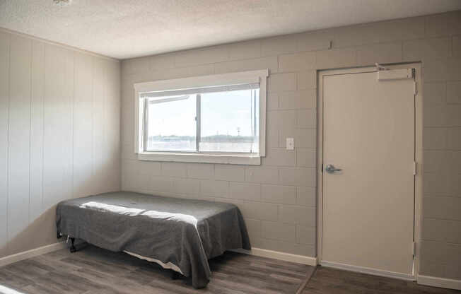 Studio, 1 bath, 225 sqft, $600, Unit Unit 3